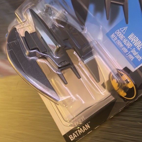 DC BATPLANE - Picture 4 of 8